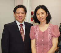 佐藤 順牧師と有希子牧師